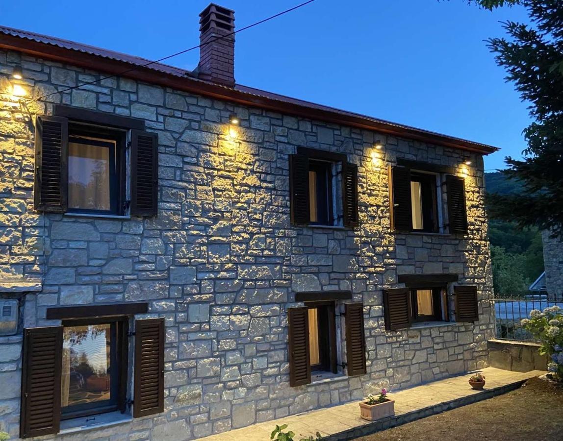 Cosy Lake House, Μια Ανάσα Πριν Τη Λίμνη Kalivia  Exterior photo